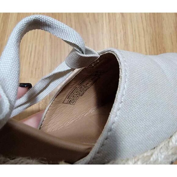 Vionic Aruba Kaitlyn Wedge 6.5 - Picture 9 of 10